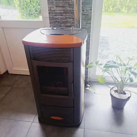 *au Refuge Ardennais* * Bertogne